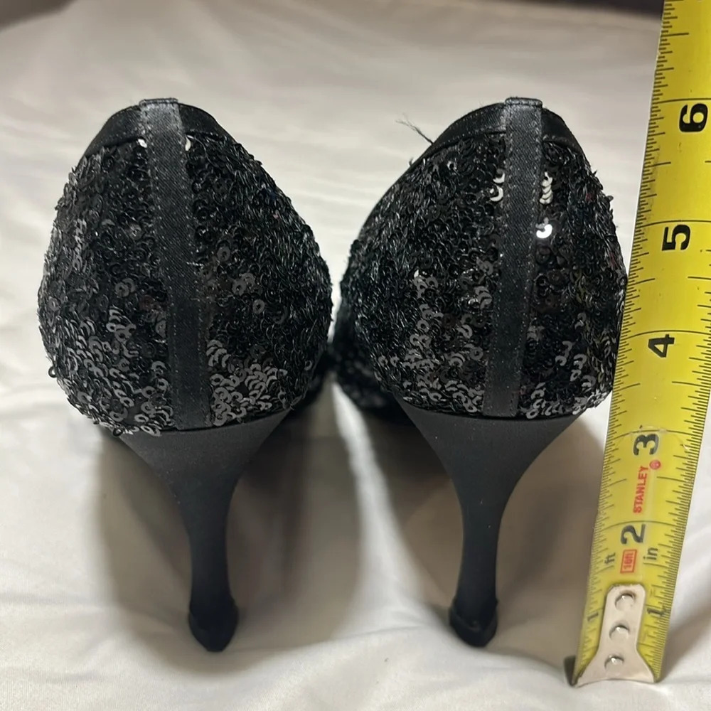 Papell Studio Peep Toe Heels Size 8 Mesh Satin Sequin 3 Inch Heels Black - Picture 7 of 9
